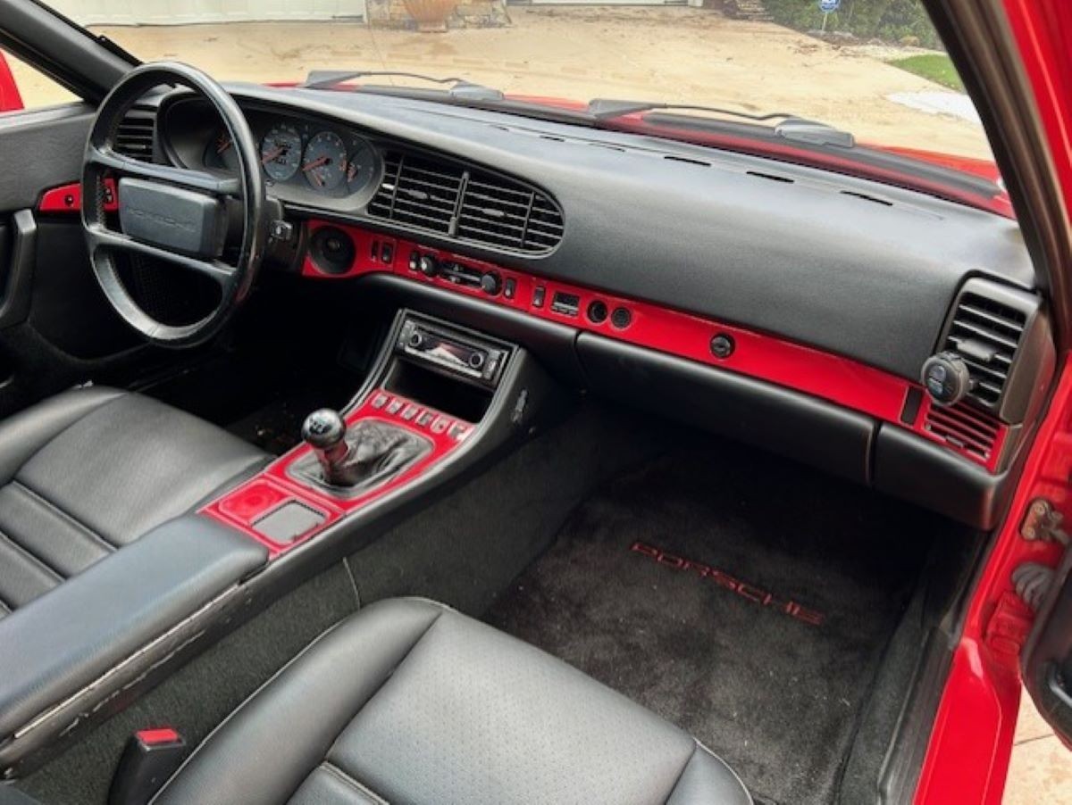 Porsche-944-1986-Coupe-8