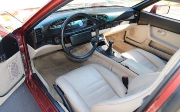 Porsche-944-1986-Garnet-Red-Metallic-Light-Gray-Leather-7