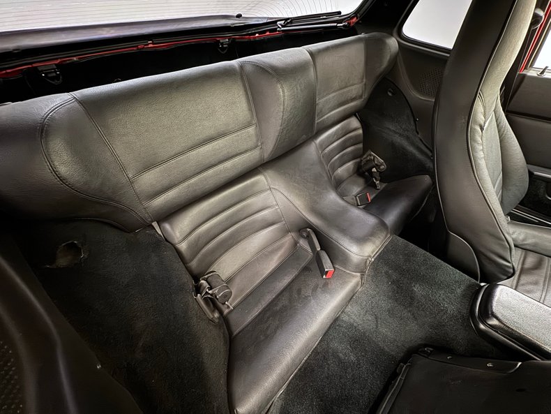 Porsche-944-1986-Guards-Red-Black-13