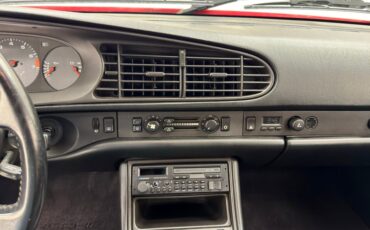 Porsche-944-1986-Guards-Red-Black-16