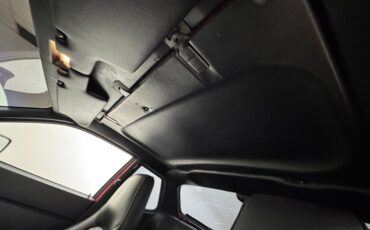 Porsche-944-1986-Guards-Red-Black-22