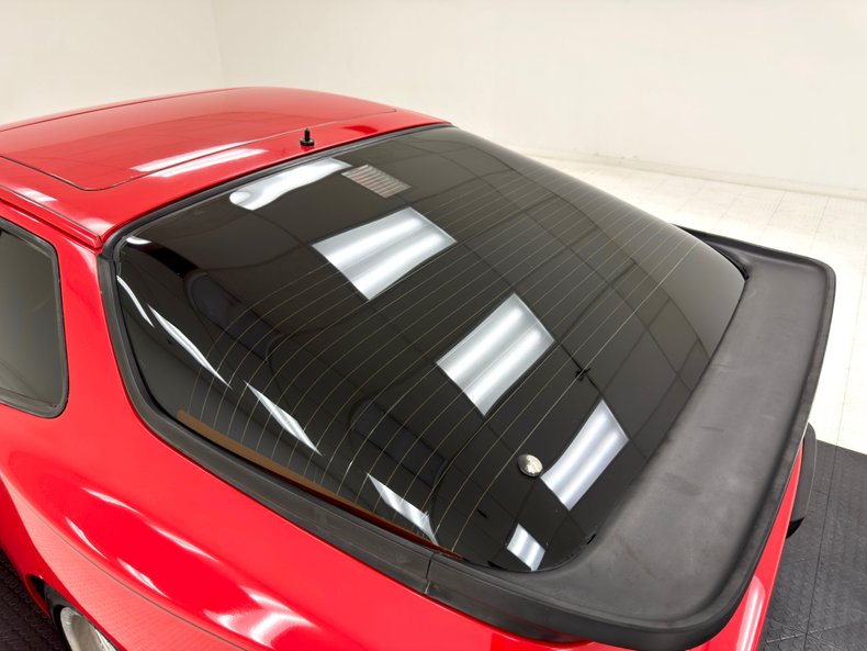 Porsche-944-1986-Guards-Red-Black-36