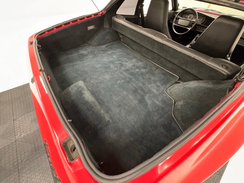 Porsche-944-1986-Guards-Red-Black-44