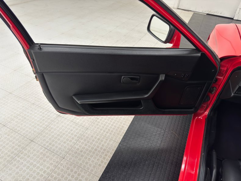 Porsche-944-1986-Guards-Red-Black-45