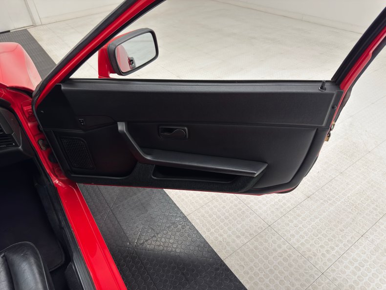 Porsche-944-1986-Guards-Red-Black-7