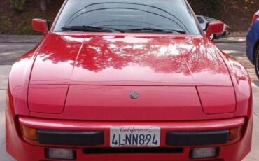 Porsche-944-1986-Red