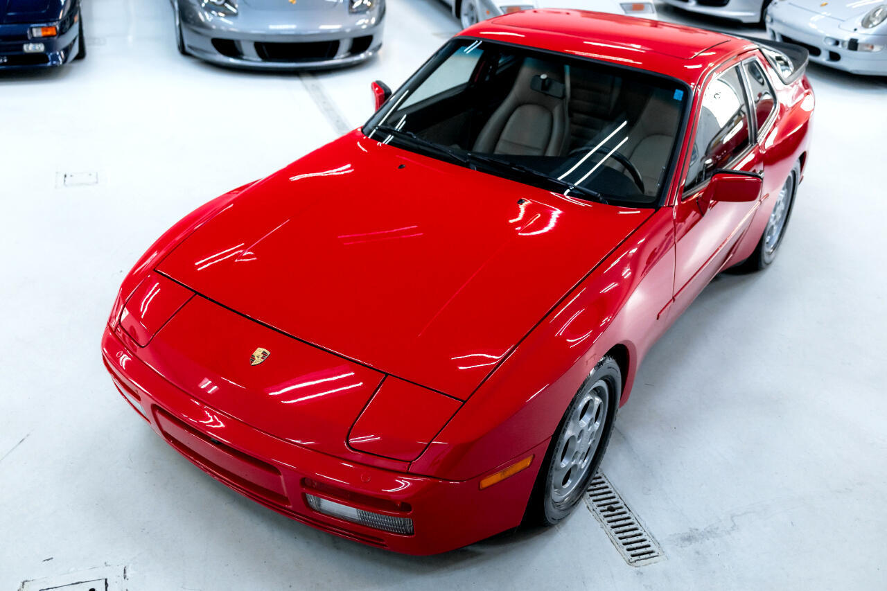 Porsche-944-1987-Coupe-16