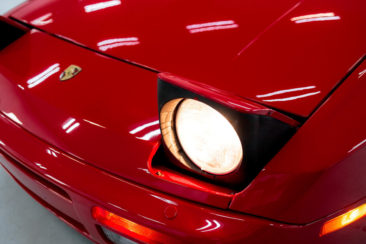 Porsche-944-1987-Coupe-18