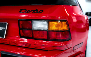Porsche-944-1987-Coupe-27