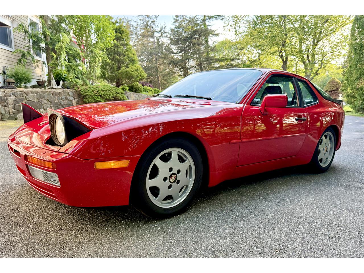 Porsche-944-1987-Red-Black-17