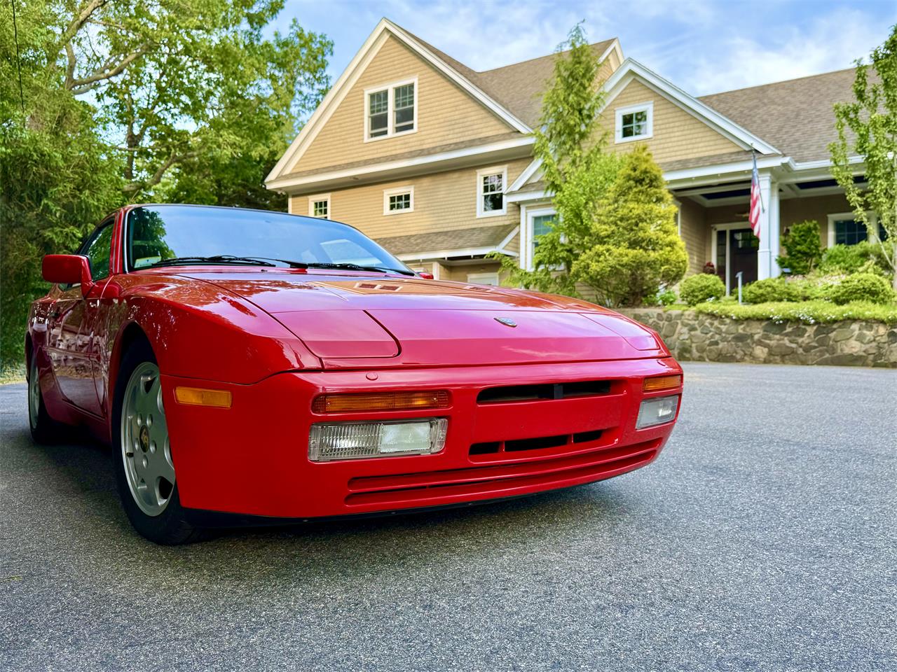 Porsche-944-1987-Red-Black-2