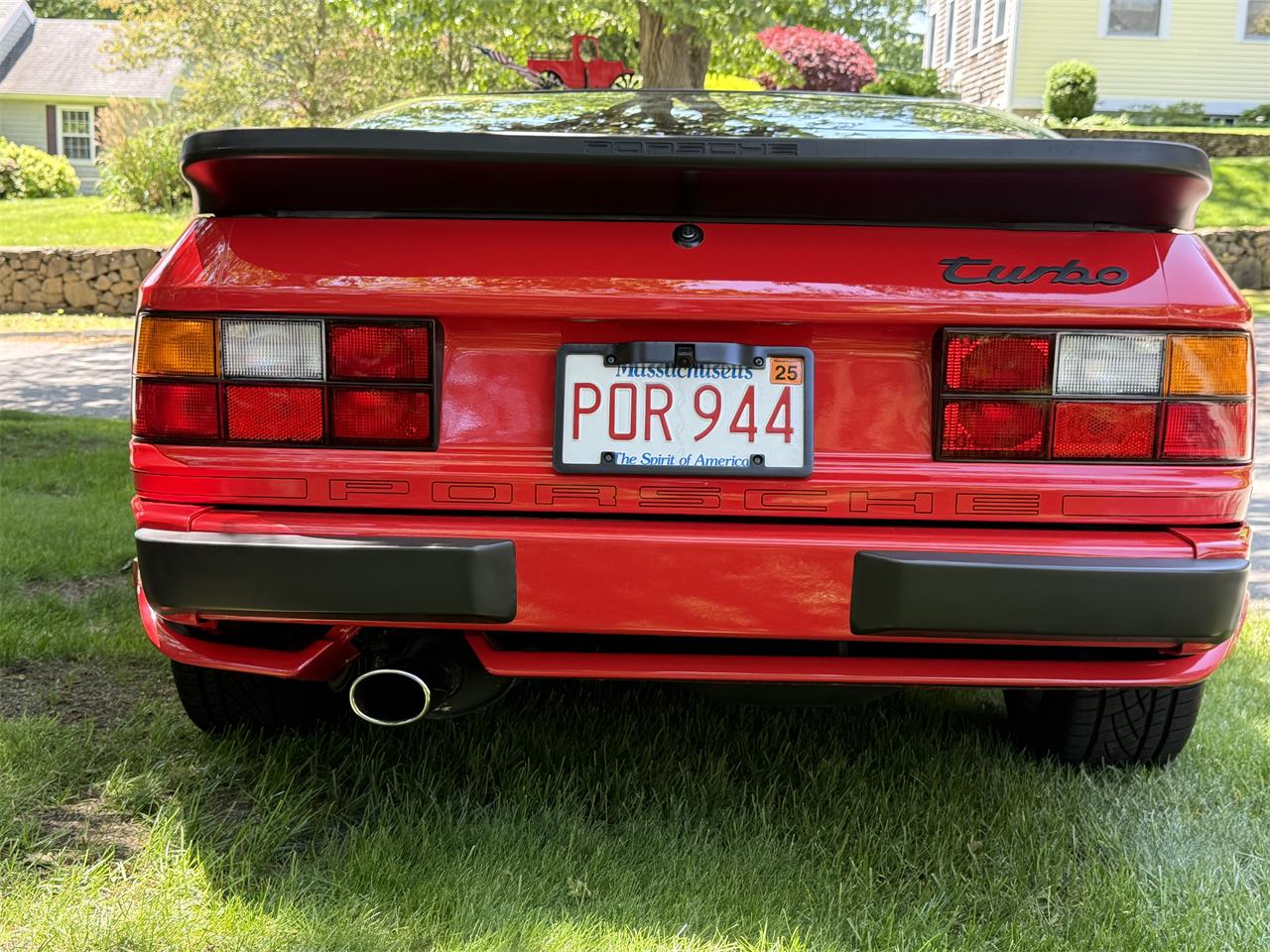 Porsche-944-1987-Red-Black-3