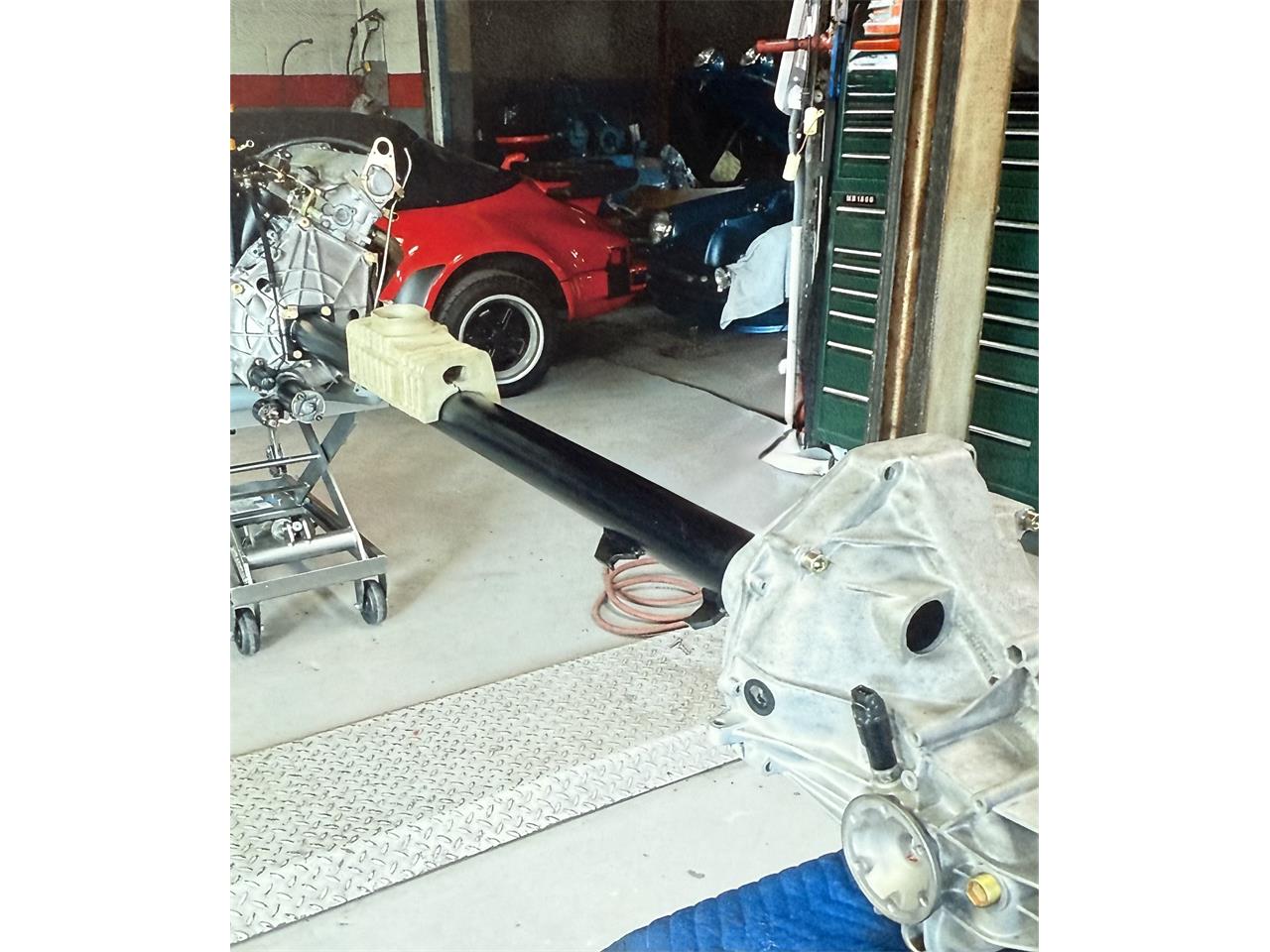Porsche-944-1987-Red-Black-96