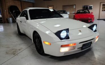 Porsche-944-1987-White-Burgundy-24