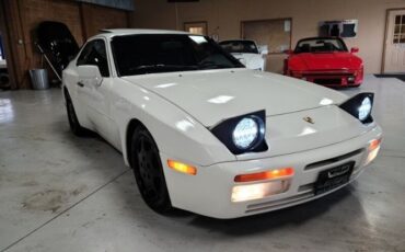 Porsche-944-1987-White-Burgundy-27
