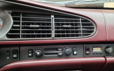 Porsche-944-1987-White-Burgundy-30