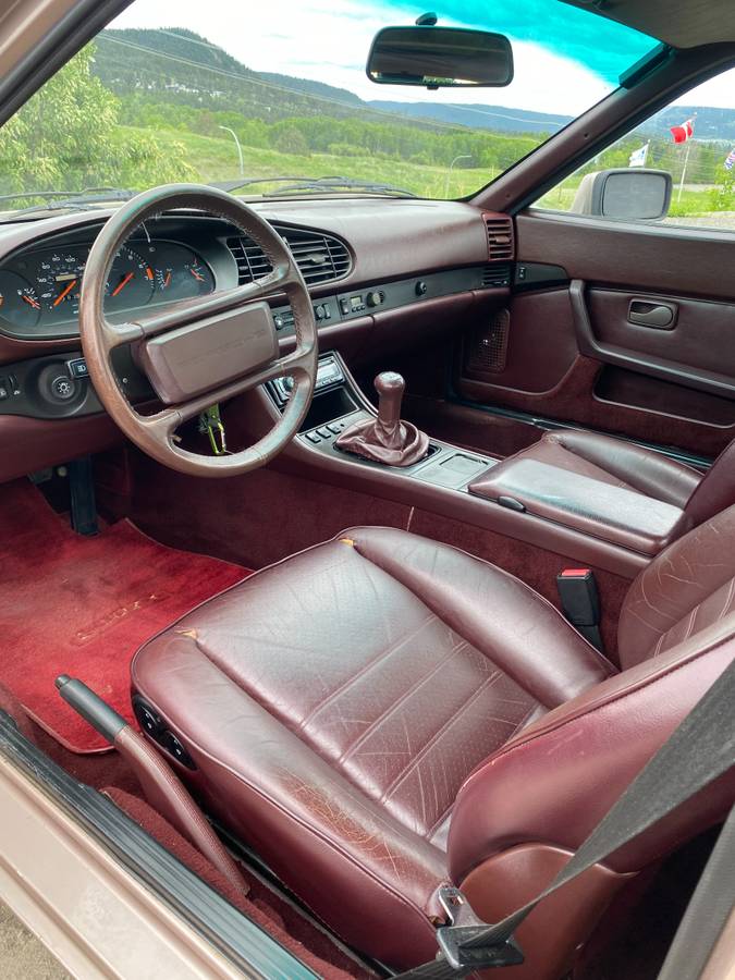 Porsche-944-1987-brown-8
