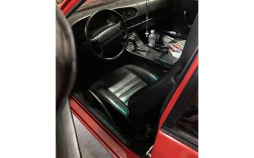 Porsche-944-1988-Red-Black-3