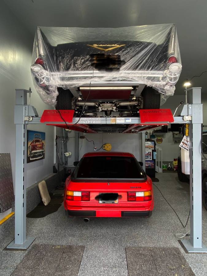 Porsche-944-1988-red-16