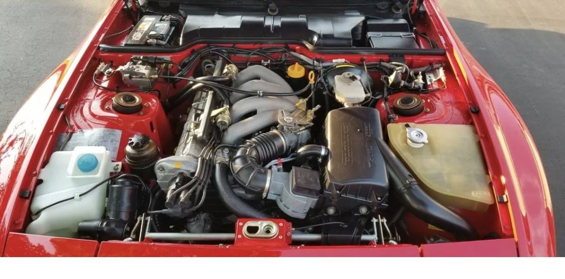 Porsche-944-1988-red-4