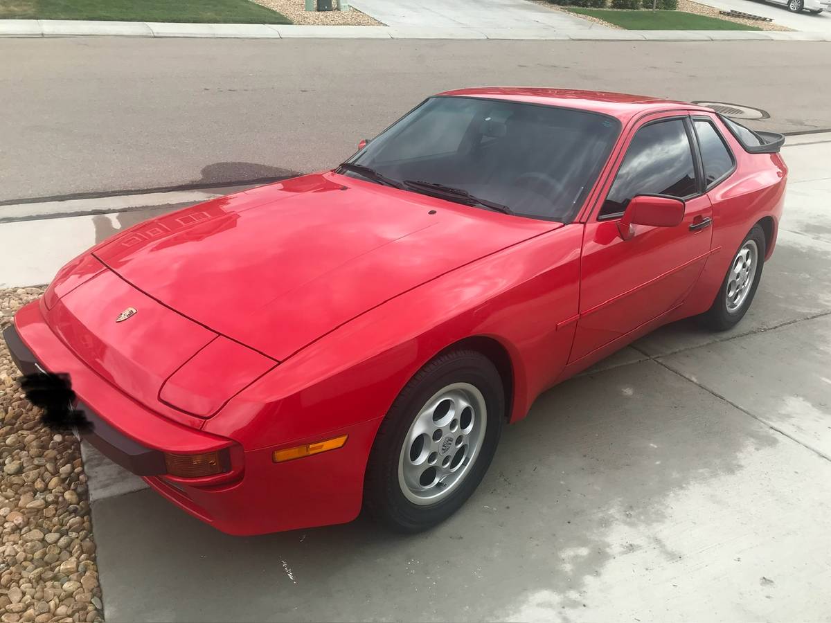 Porsche-944-1988-red-8