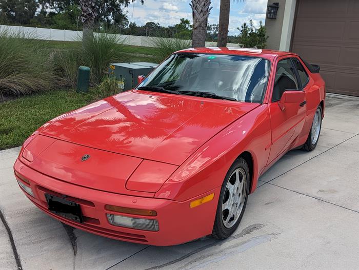 Porsche-944-1989-3