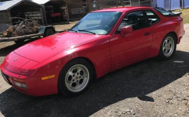 Porsche-944-turbo-1986-10