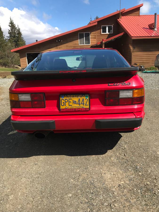 Porsche-944-turbo-1986-3