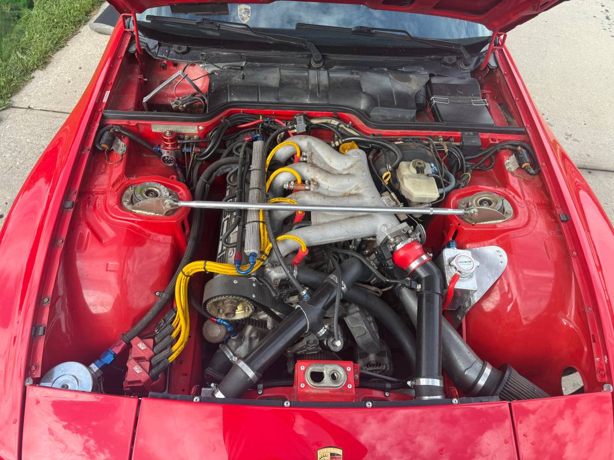 Porsche-944-turbo-s-1988-red-2