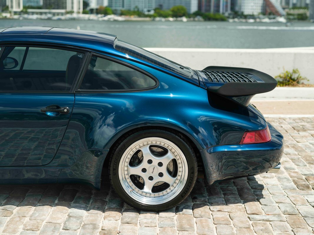 Porsche-964-1991-4