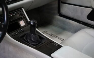 Porsche-968-1995-Coupe-23