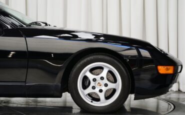 Porsche-968-1995-Coupe-33