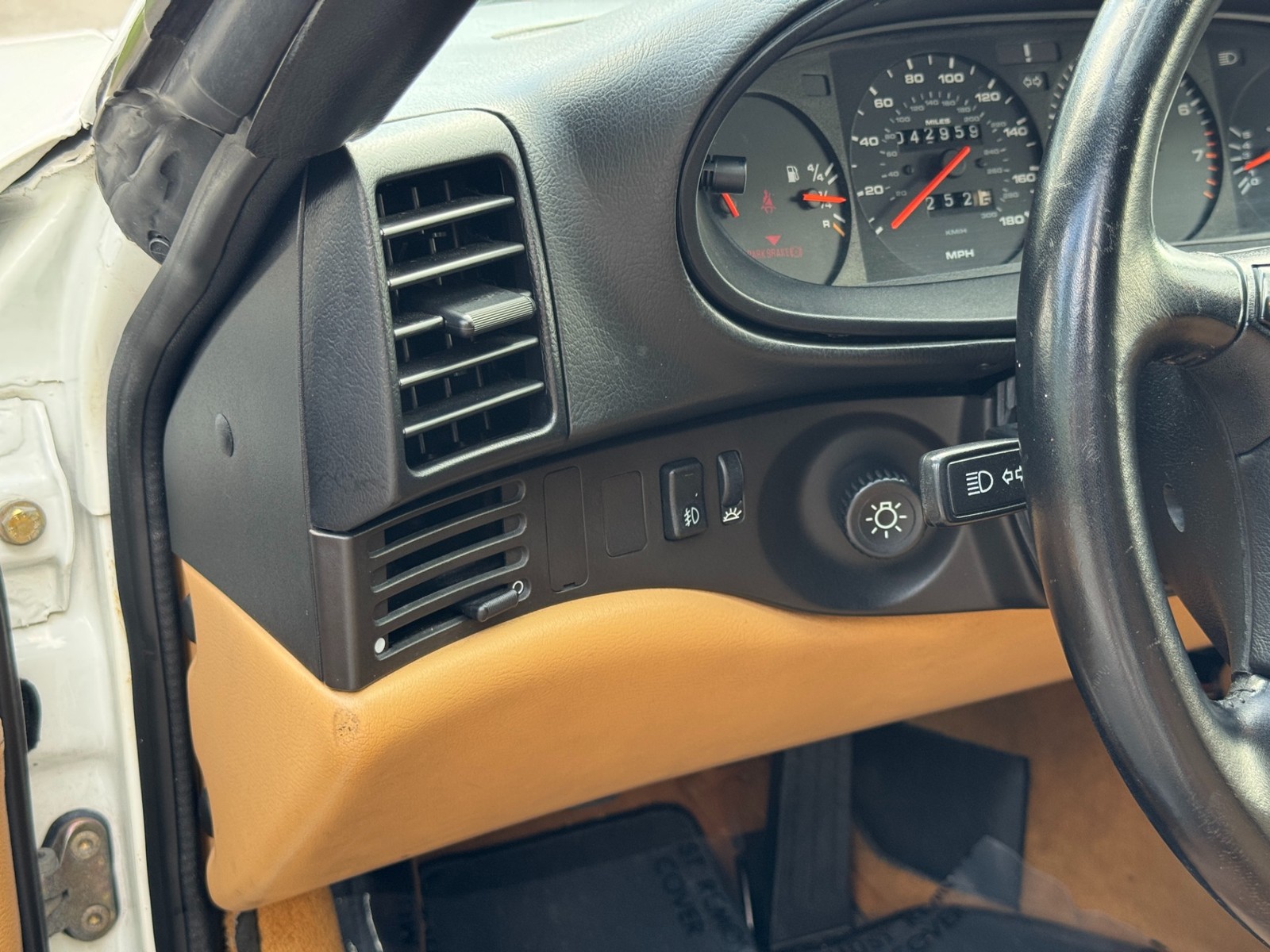Porsche-968-Convertible-1993-Convertible-26