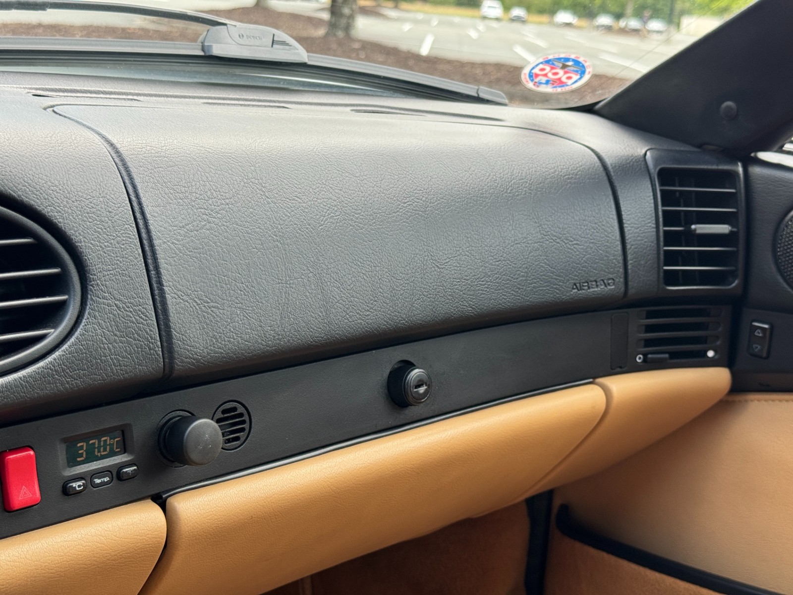 Porsche-968-Convertible-1993-Convertible-33