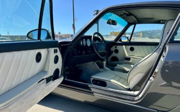 Porsche-Carrera-2-964-Manual-Coupe-1991-Coupe-10
