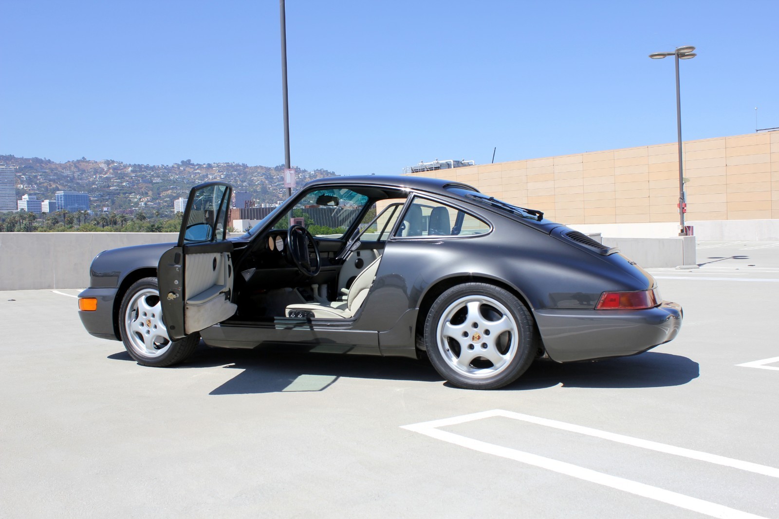 Porsche-Carrera-2-964-Manual-Coupe-1991-Coupe-28