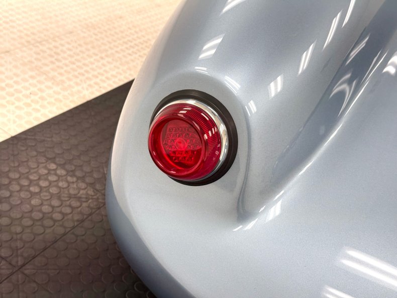 Porsche-Other-1955-Silver-Blue-Metallic-Dark-Blue-39