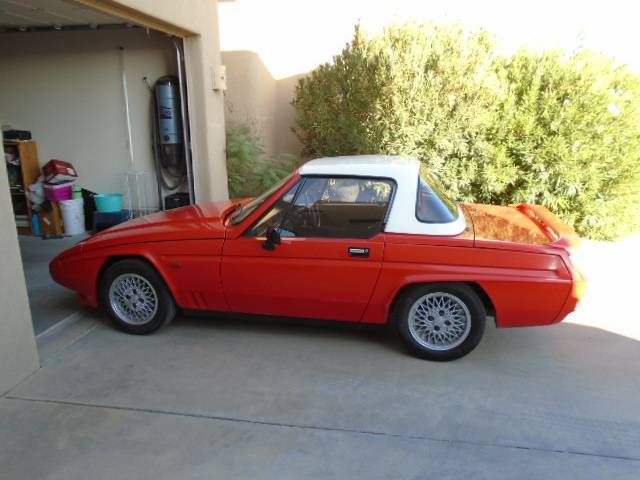 Reliant-Other-1988-Red-1