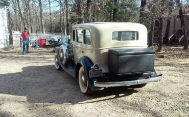 Reo-Flying-cloud-1932-11