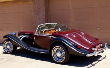 ReplicaKit-Makes-Mercedes-500K-Marlene-1936-Convertible-18