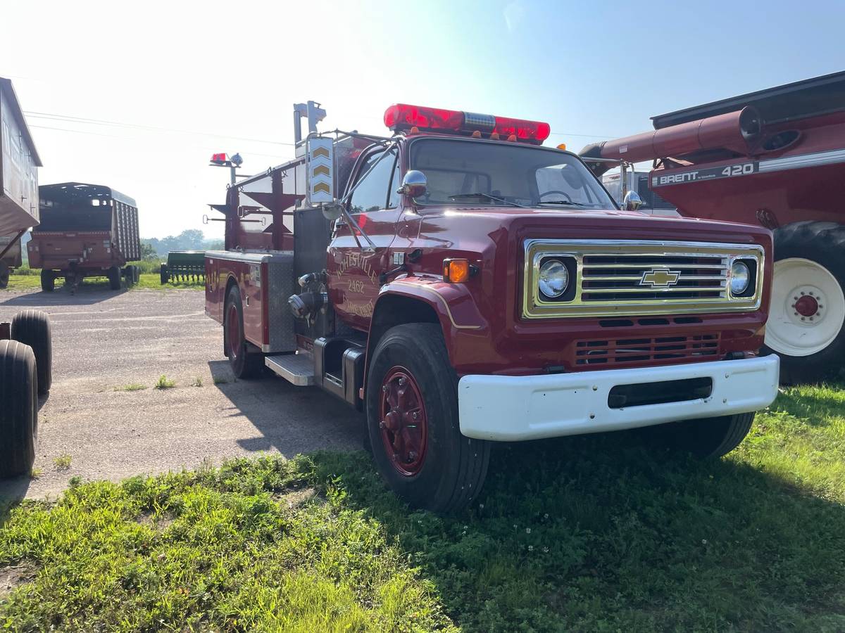 Retired-firetruck-diesel-1985-1