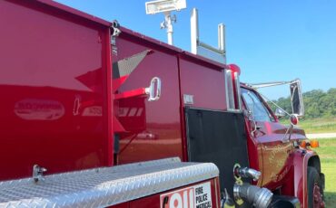 Retired-firetruck-diesel-1985-19