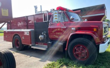 Retired-firetruck-diesel-1985-3