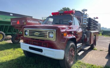 Retired-firetruck-diesel-1985