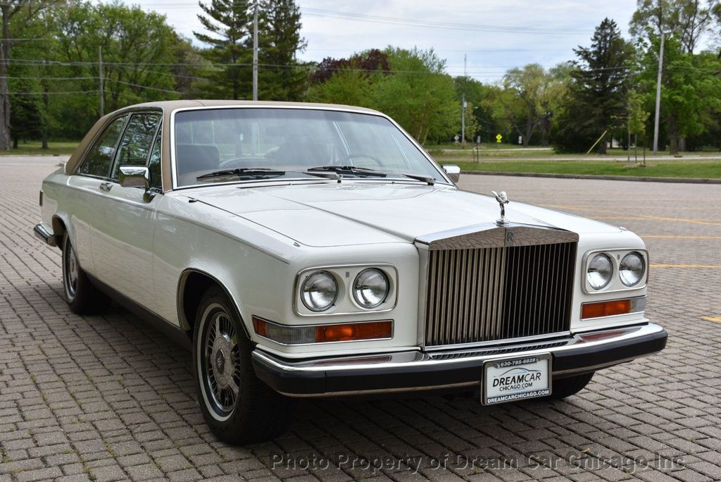 Rolls-Royce-Camargue-1984-Coupe-11