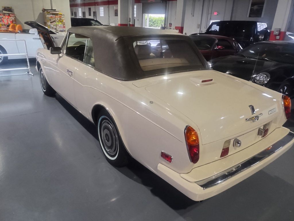 Rolls-Royce-Corniche-1986-Convertible-2