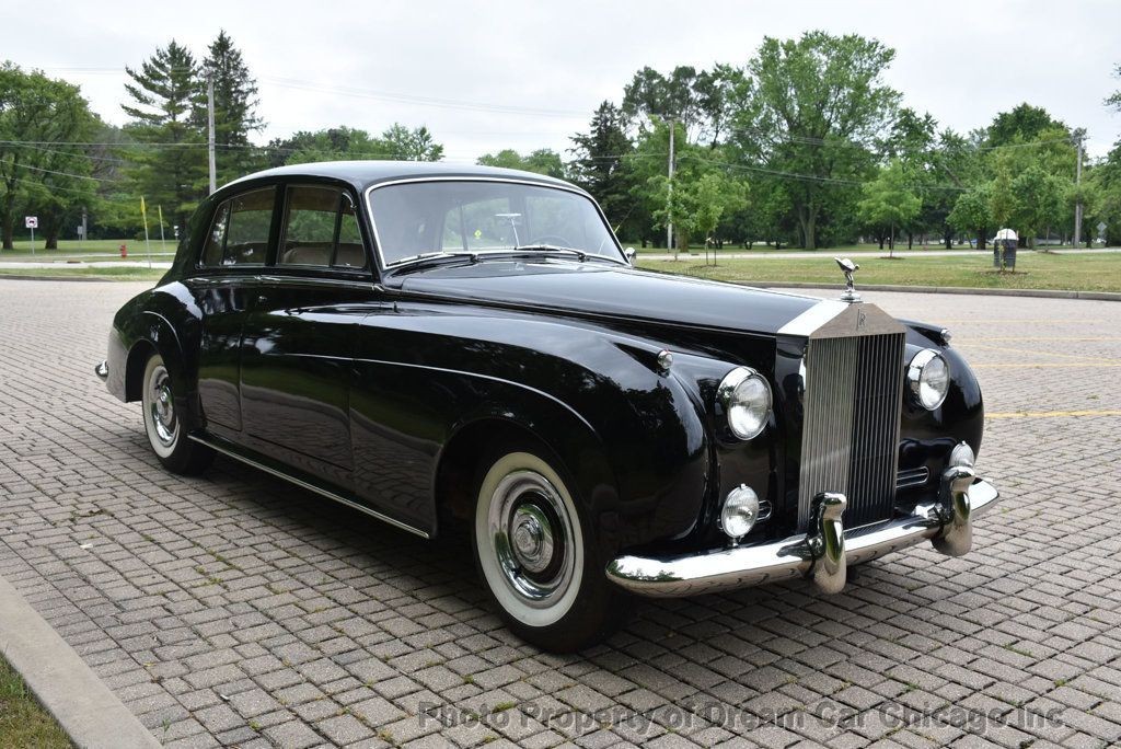 Rolls-Royce-Silver-Cloud-1957-Sedan-10