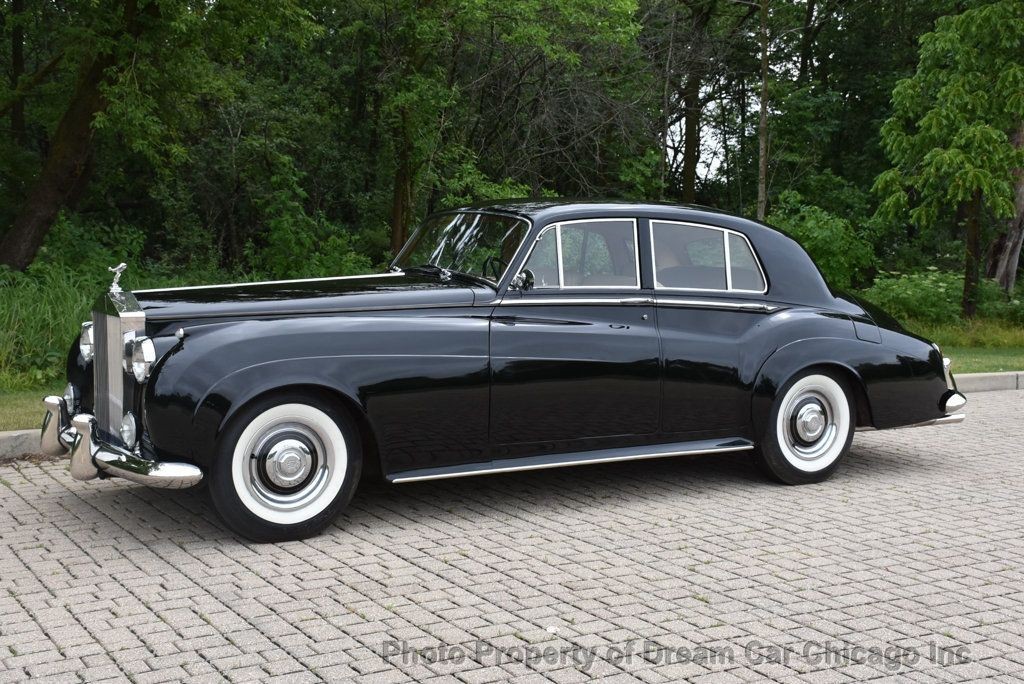 Rolls-Royce-Silver-Cloud-1957-Sedan-2
