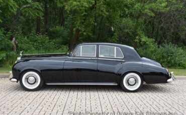Rolls-Royce-Silver-Cloud-1957-Sedan-3