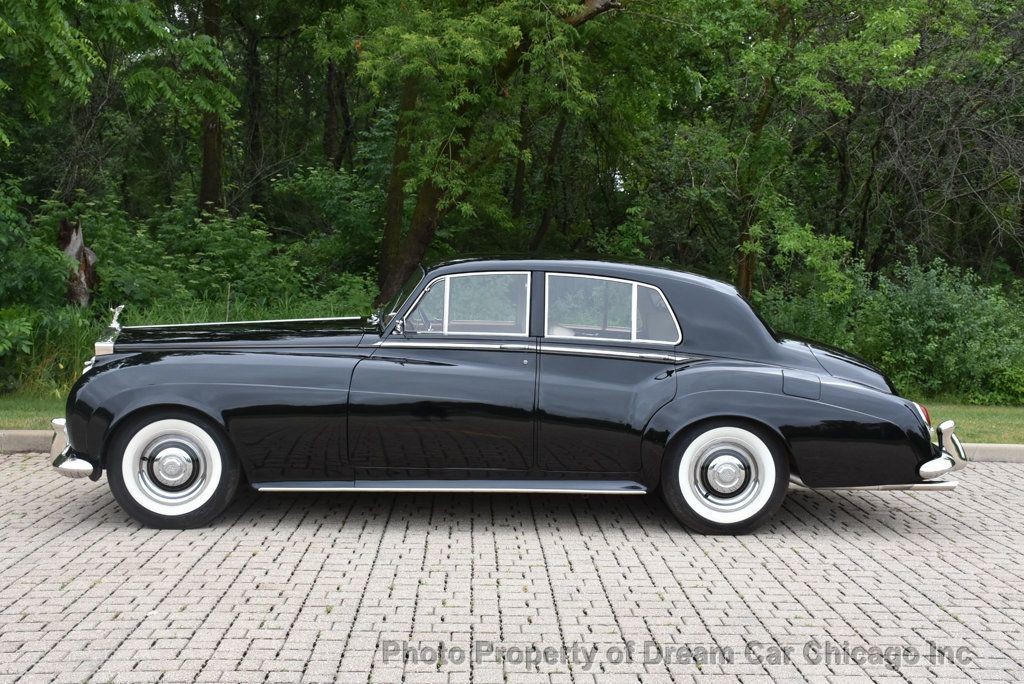 Rolls-Royce-Silver-Cloud-1957-Sedan-3